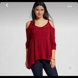 Burgundy cut out shoulder top